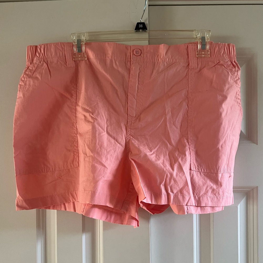 Nordstrom Abound Women’s Pink Hydrangea Cargo Shorts Size XLarge